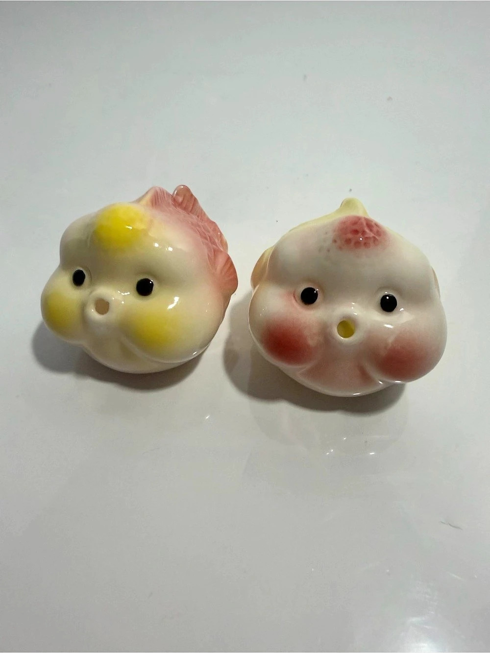 2 Japanese Blow Fish Salt & Pepper Shakers Excellent Condition- only 1 stopper